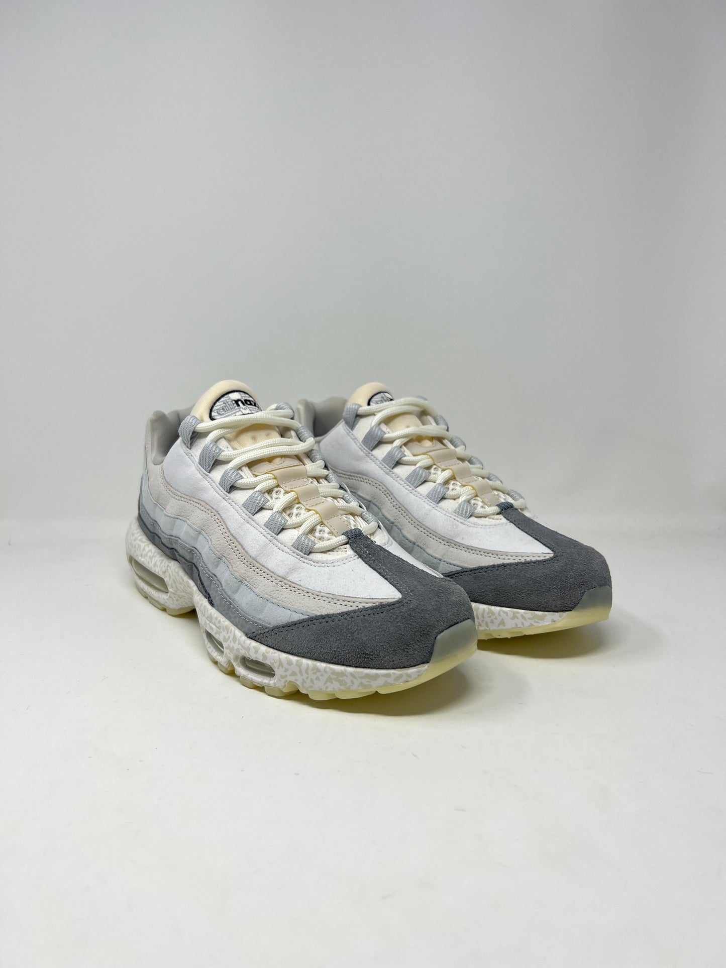 Nike Air Max 95 Anatomy Of Air Light Bone UK8.5 Brand New