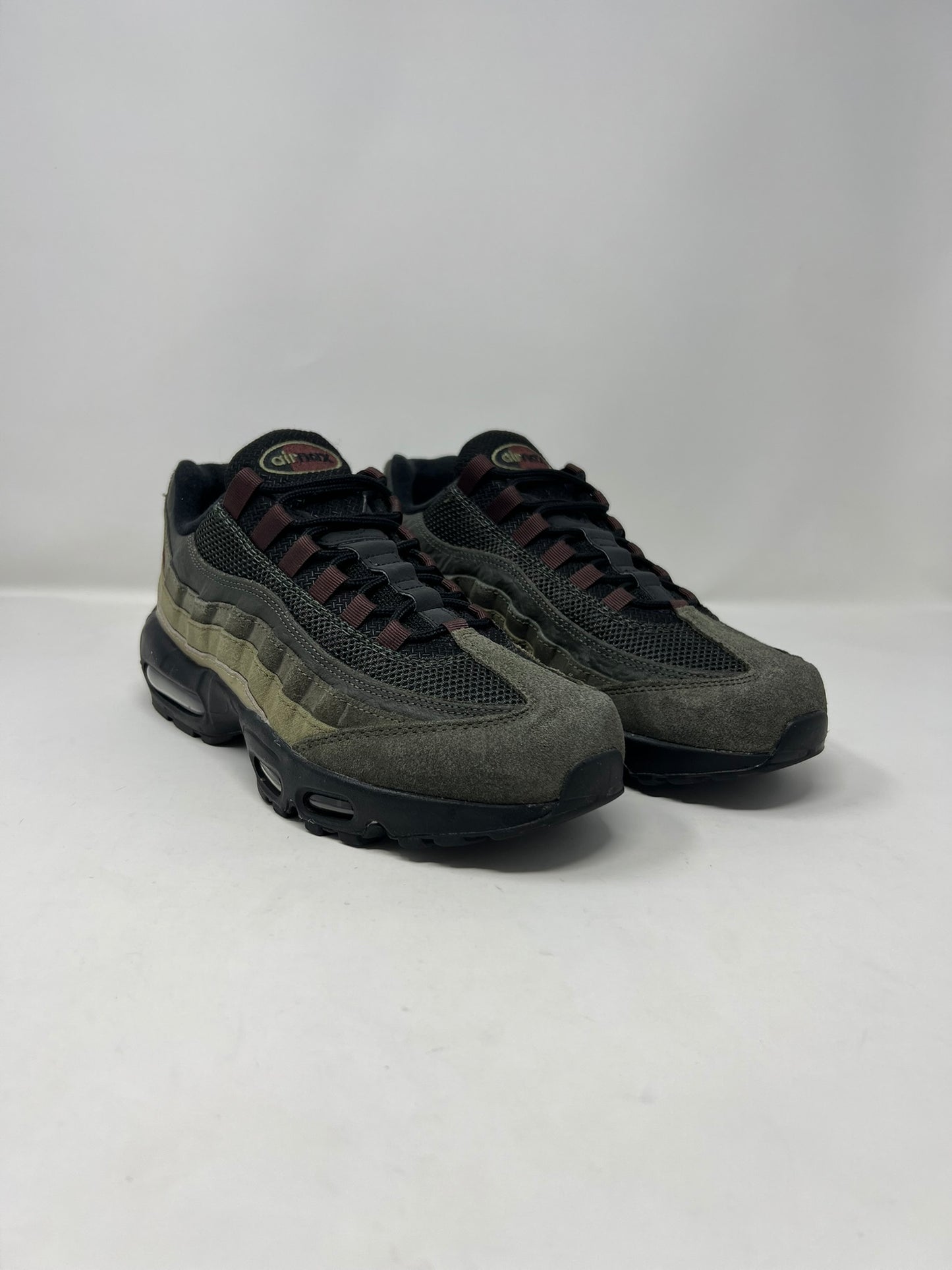 Nike Air Max 95 Black Earth UK8