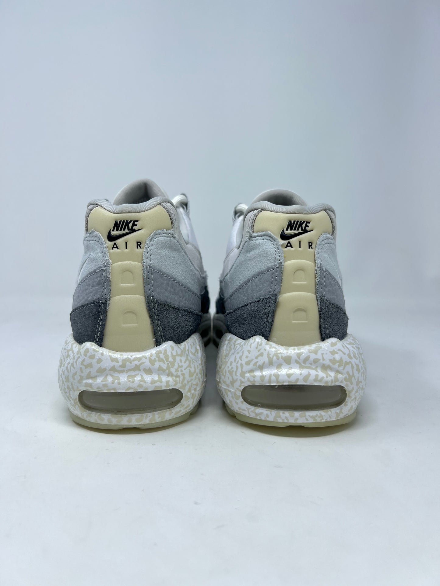 Nike Air Max 95 Anatomy Of Air Light Bone UK10