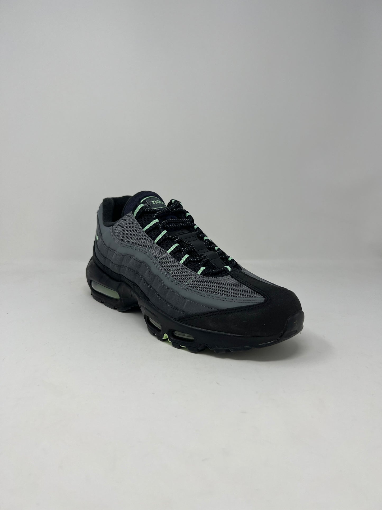 Nike Air Max 95 Vapour Green UK9