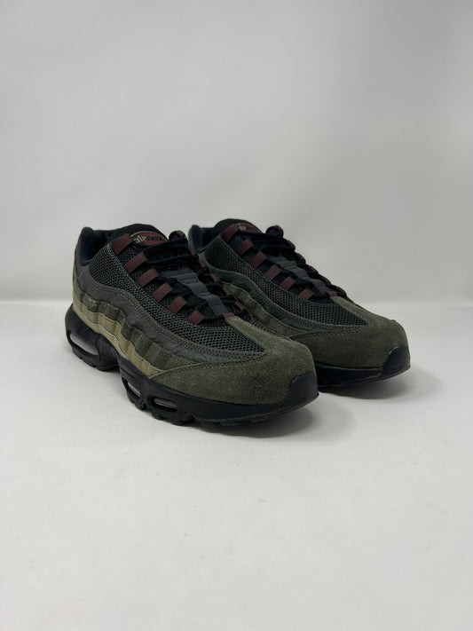 Nike Air Max 95 Black Earth UK11