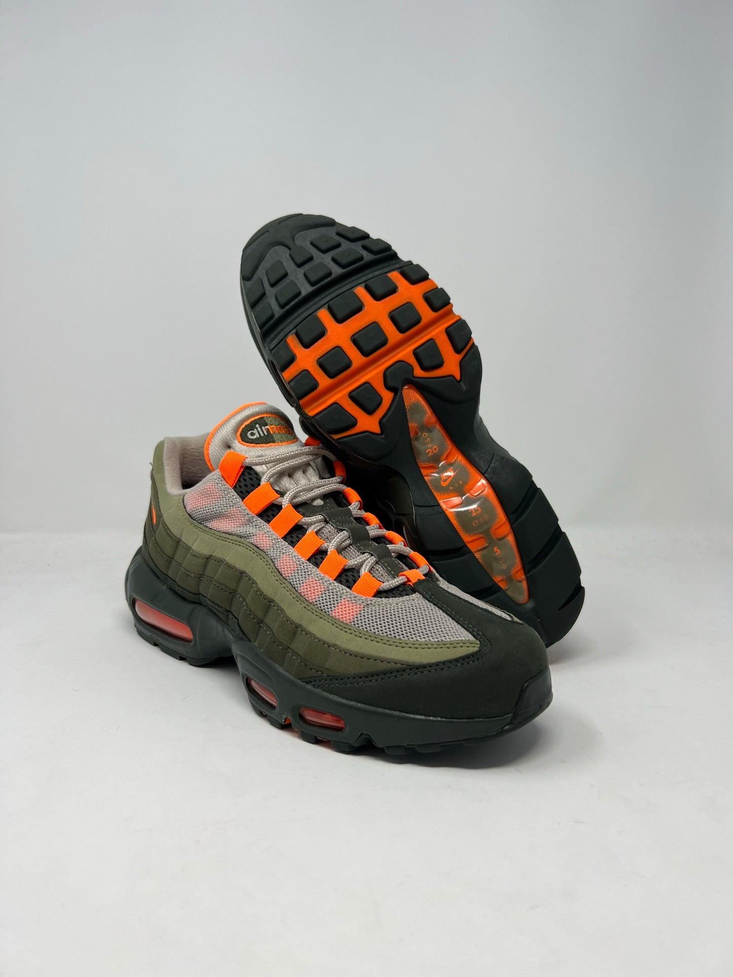 Nike Air Max 95 Total Orange UK7.5