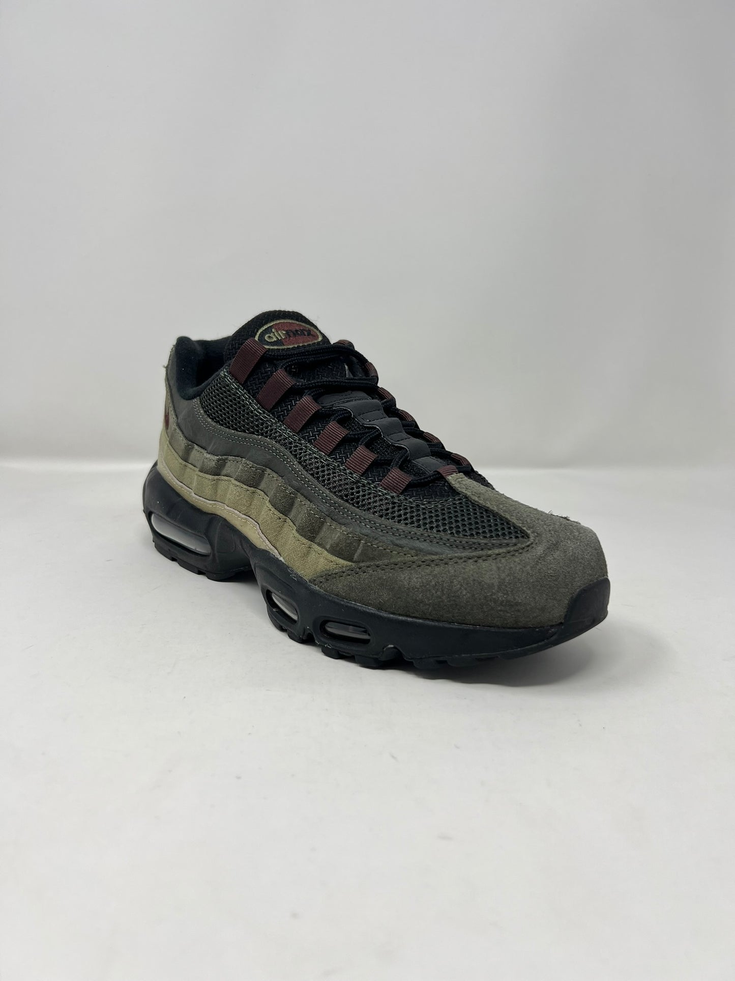 Nike Air Max 95 Black Earth UK8