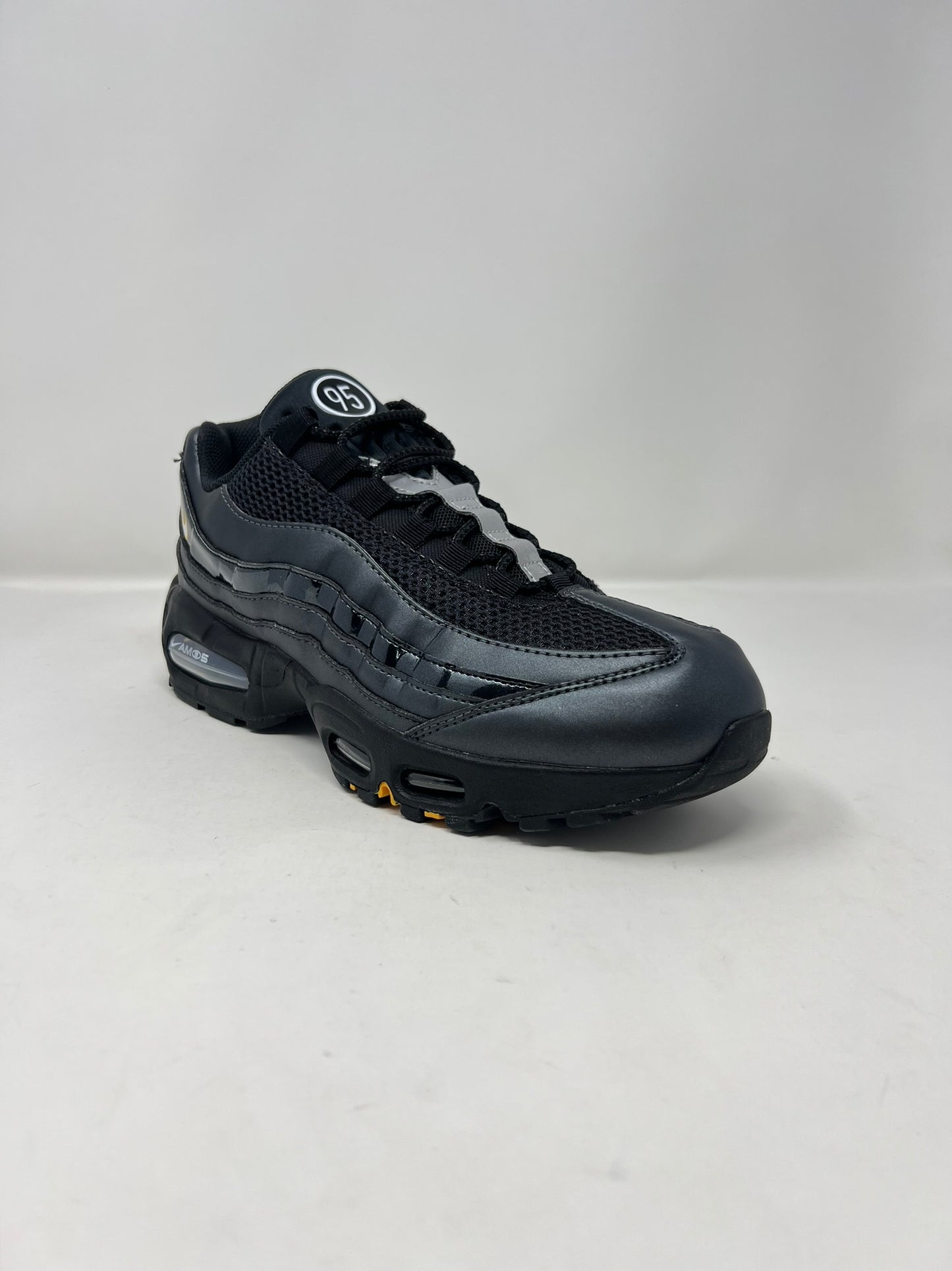 Nike Air Max 95 SE Total 90 Black UK8