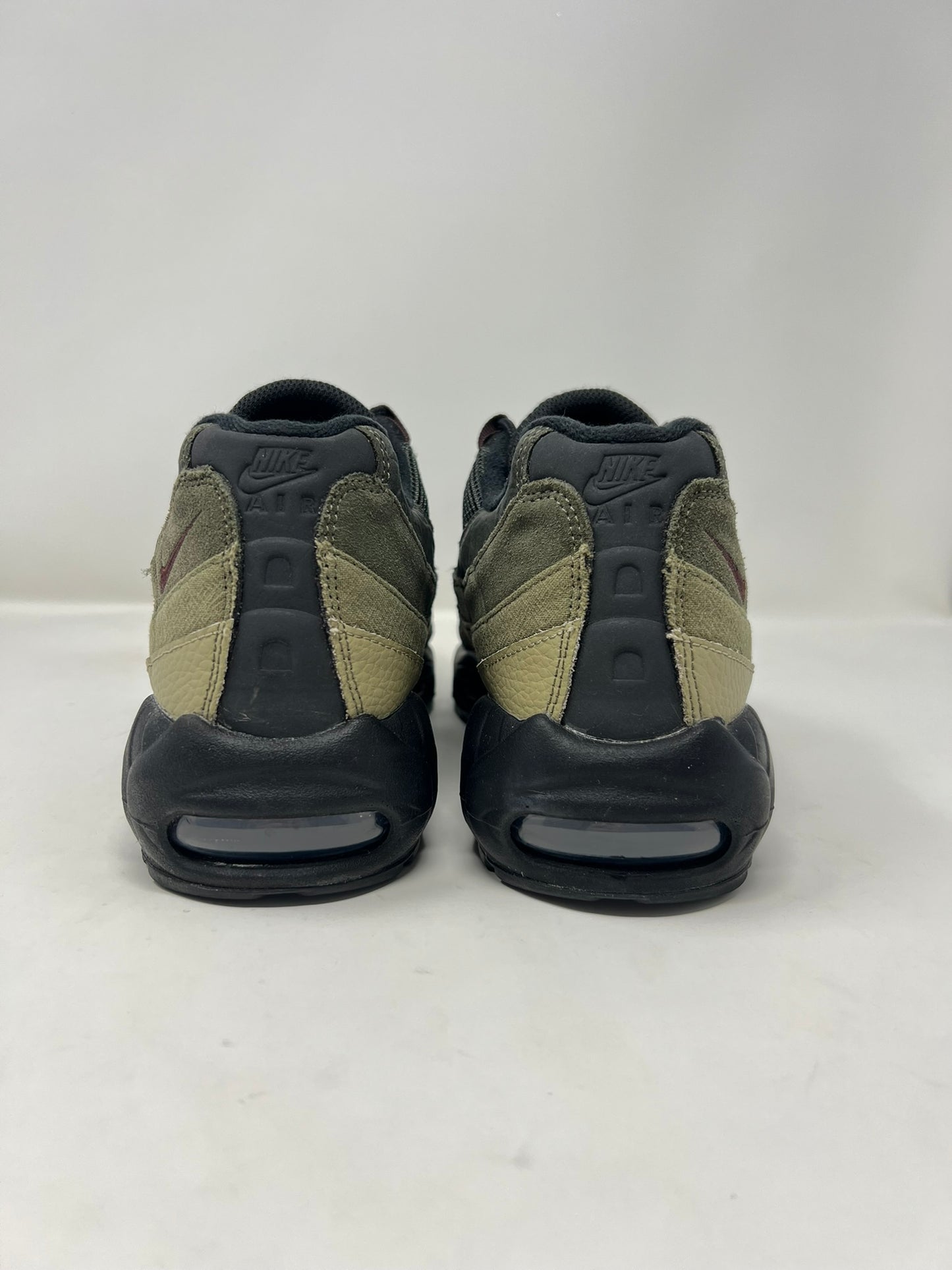 Nike Air Max 95 Black Earth UK10