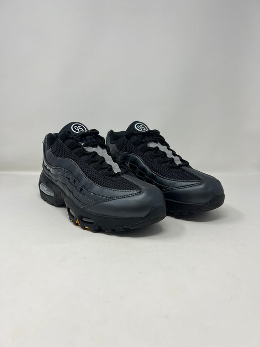 Nike Air Max 95 SE Total 90 Black UK8