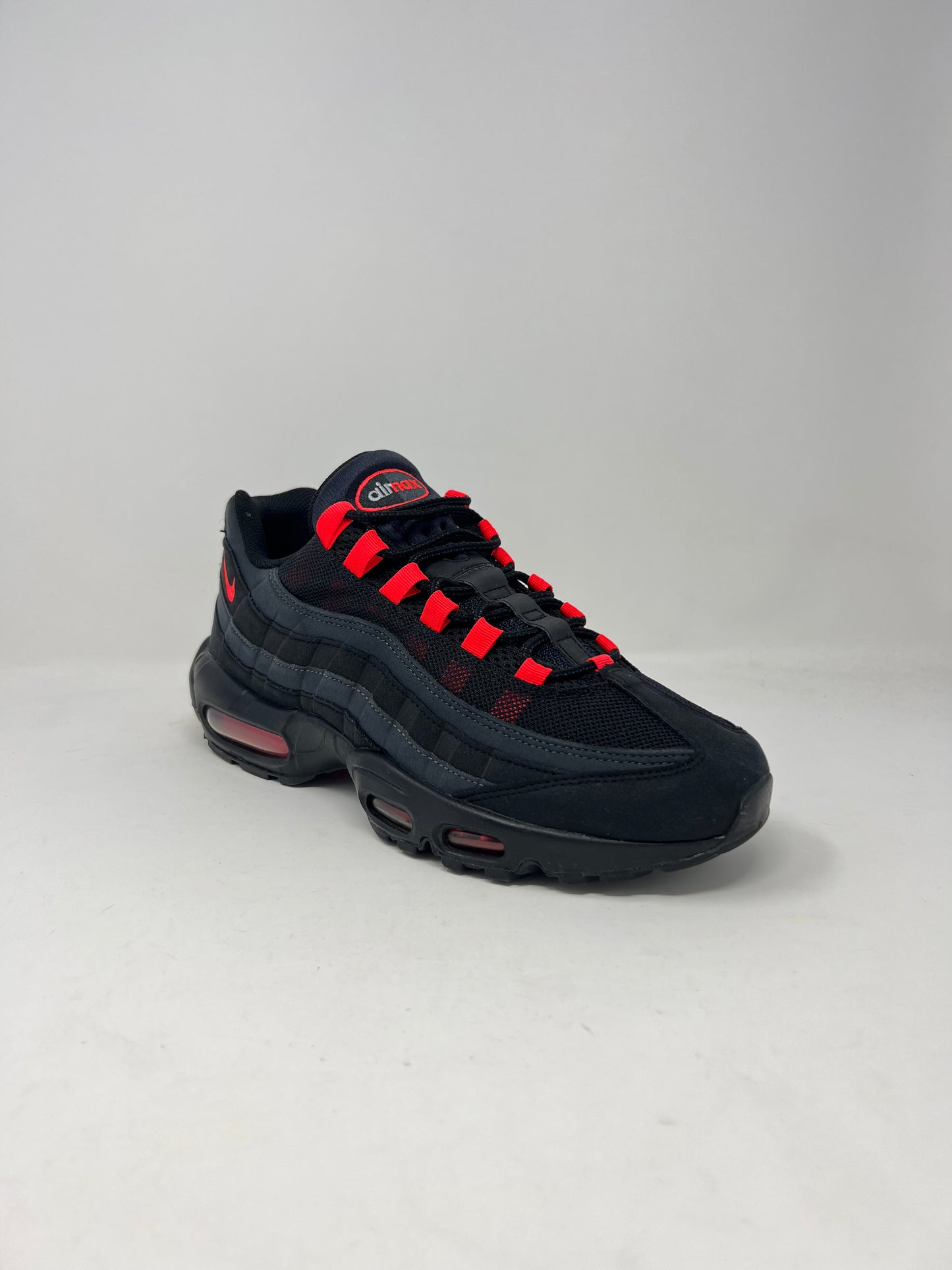 Nike Air Max 95 Black Laser Crimson UK9