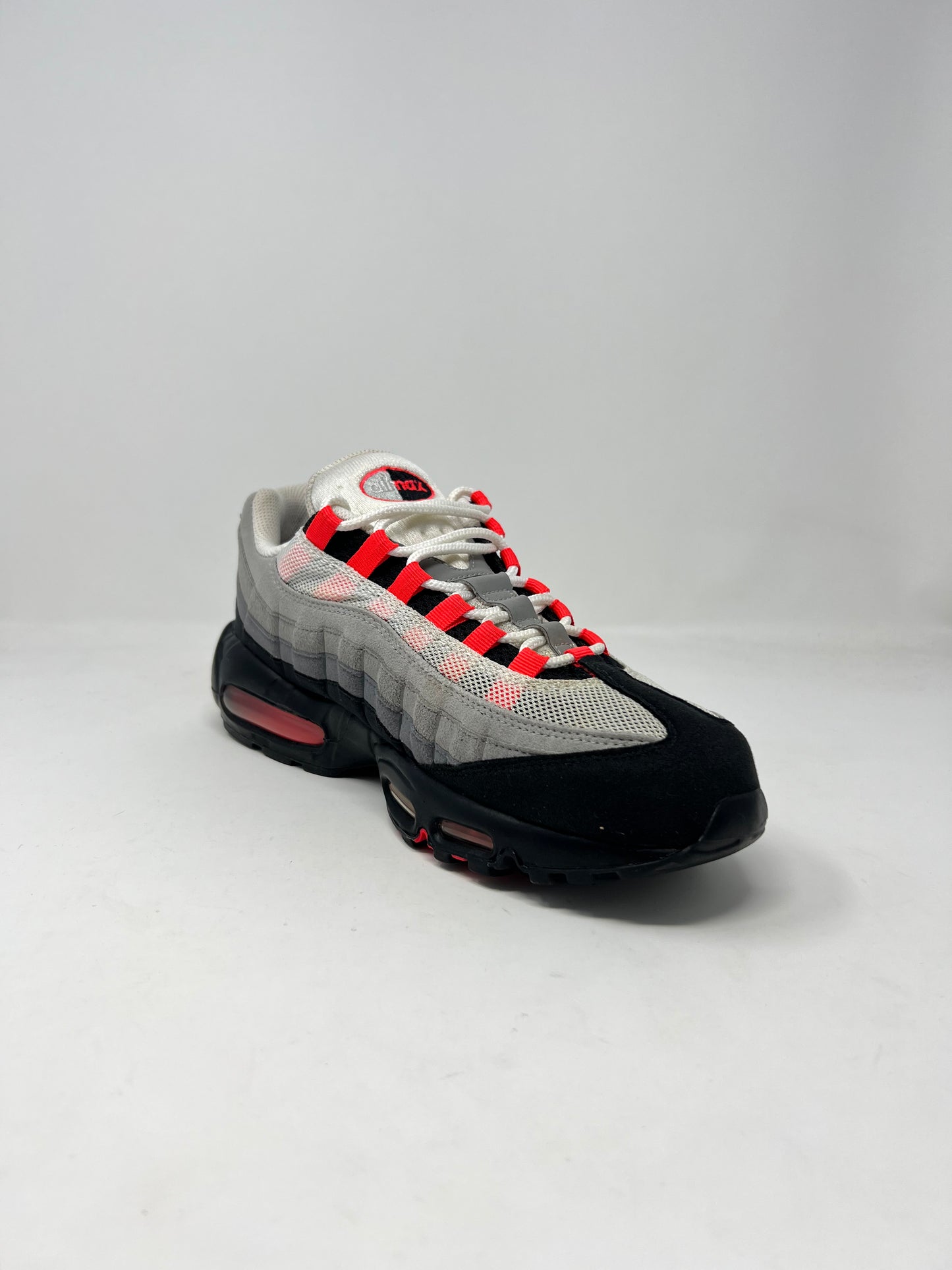 Nike Air Max 95 OG Solar Red (2011) UK9.5