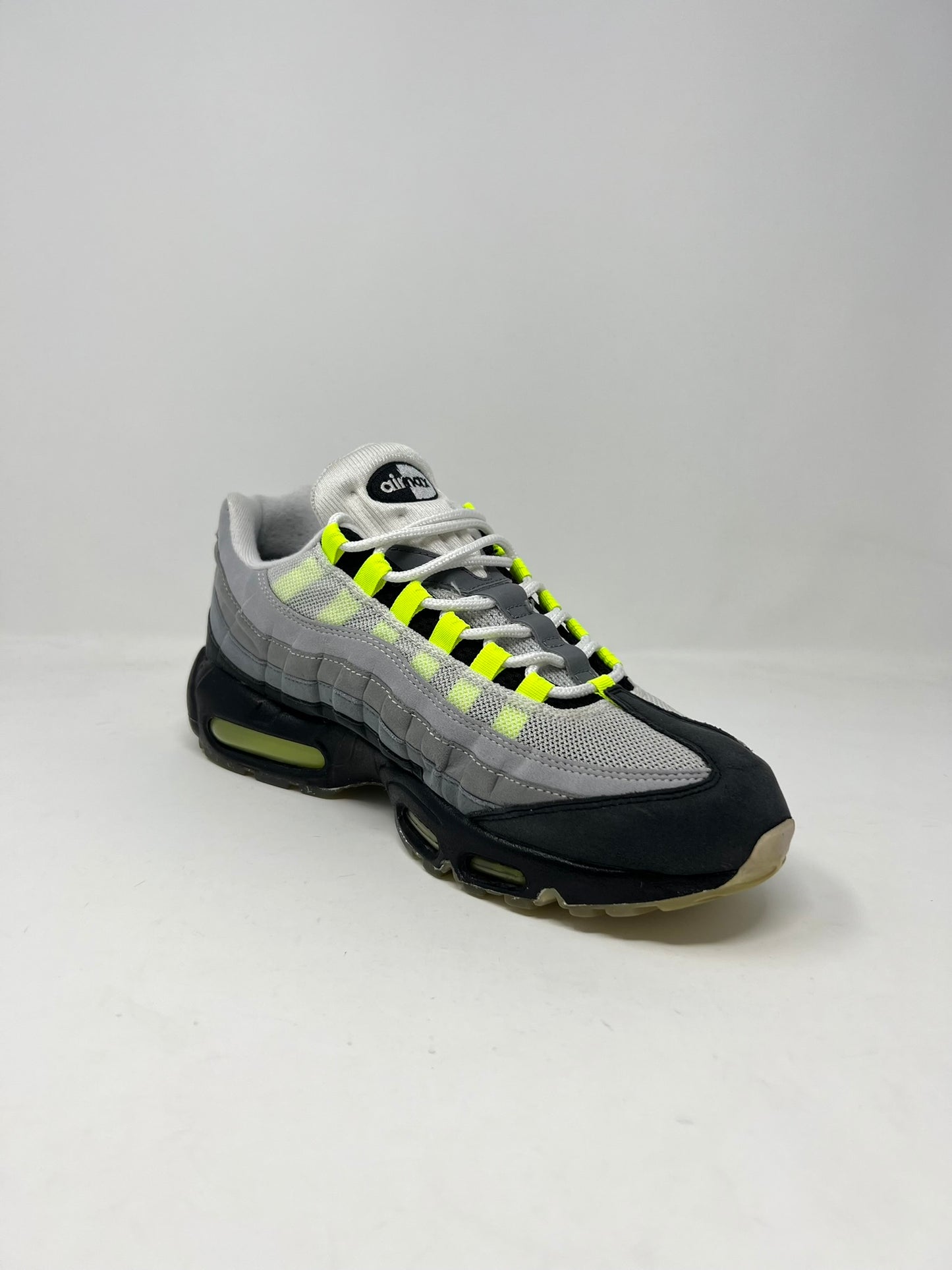 Nike Air Max 95 Neon Black Toe ID UK8.5