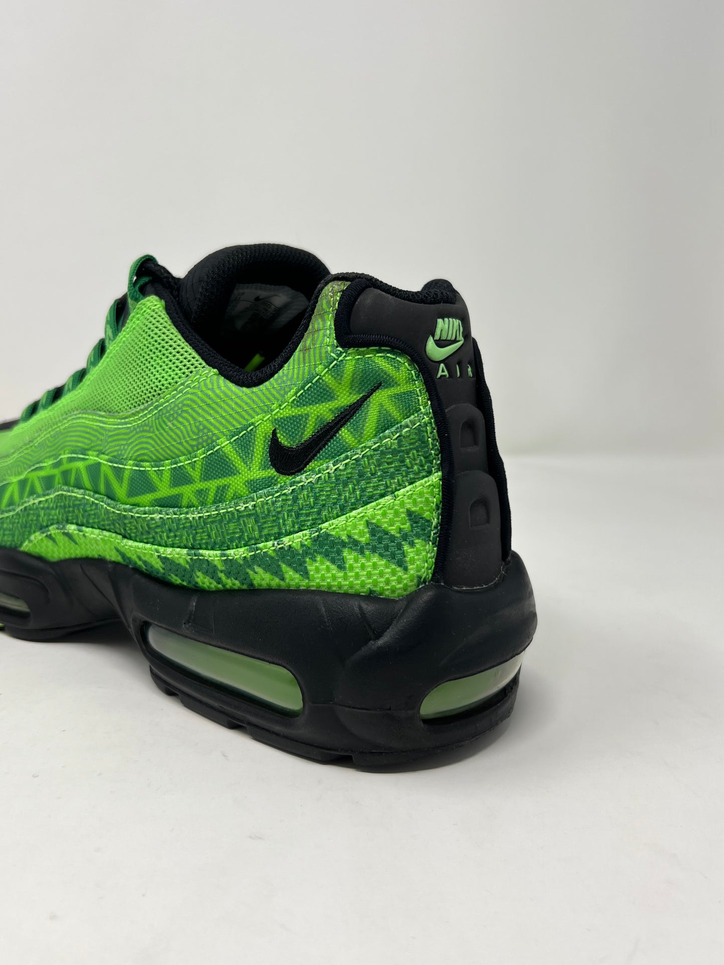 Nike Air Max 95 Naija UK10