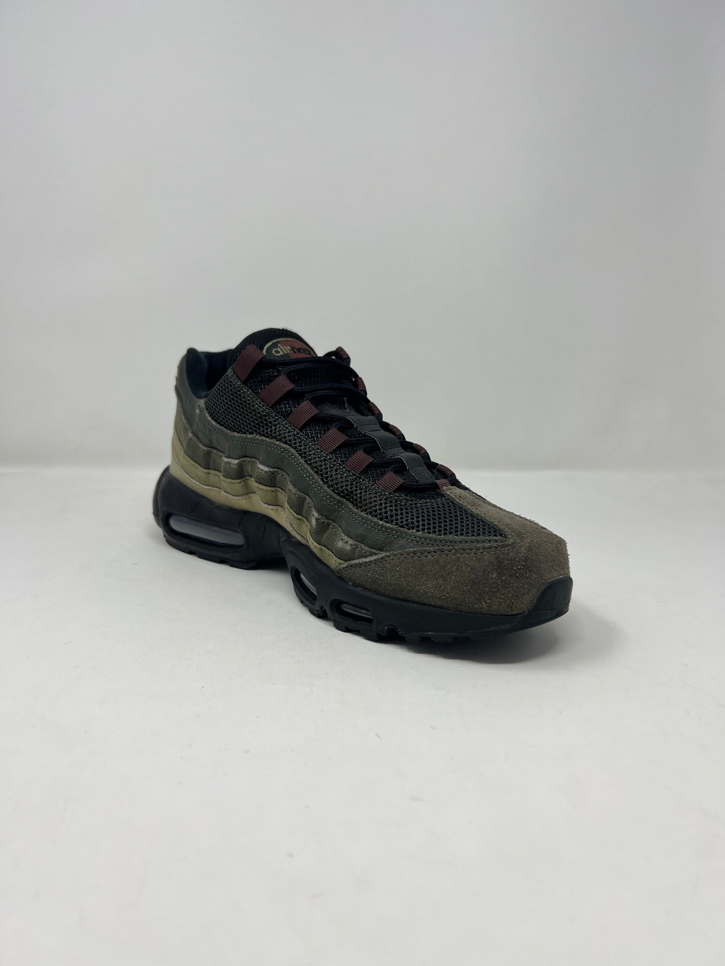 Nike Air Max 95 Black Earth UK10