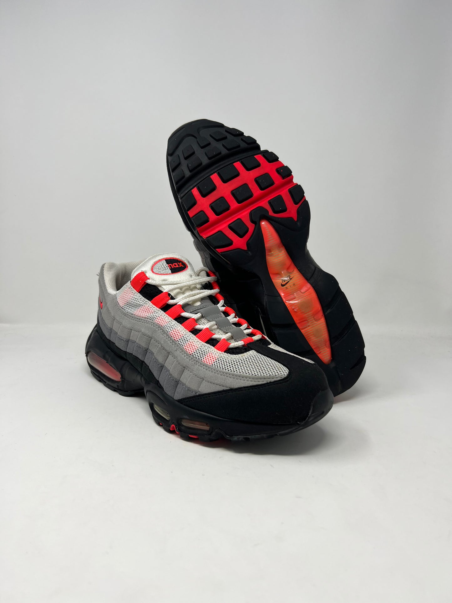 Nike Air Max 95 OG Solar Red (2011) UK9.5