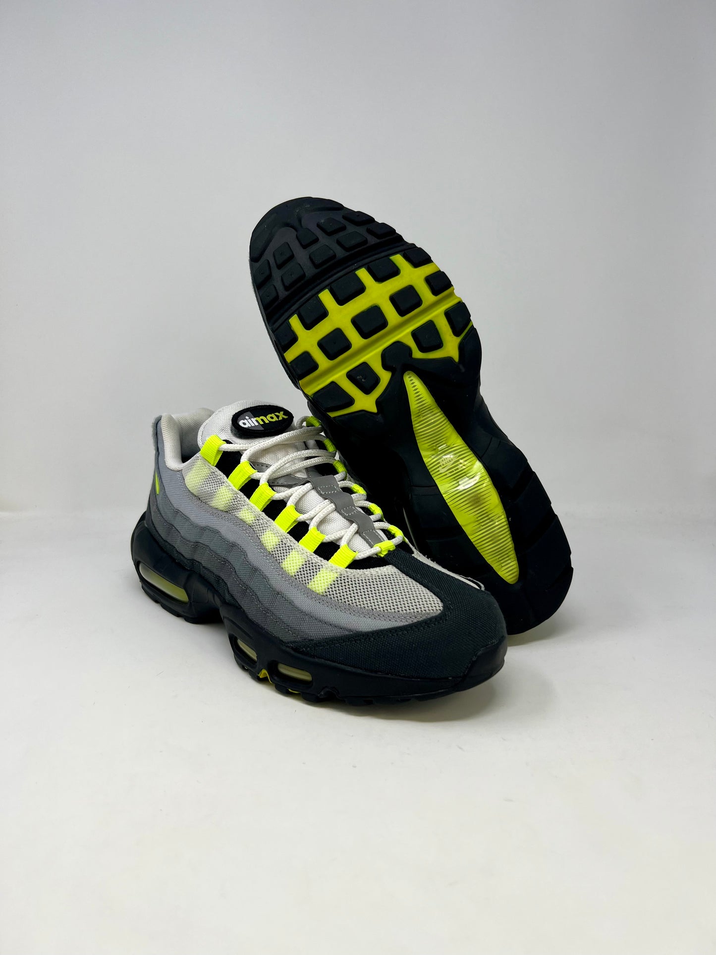 Nike Air Max 95 Patch Neon UK8.5