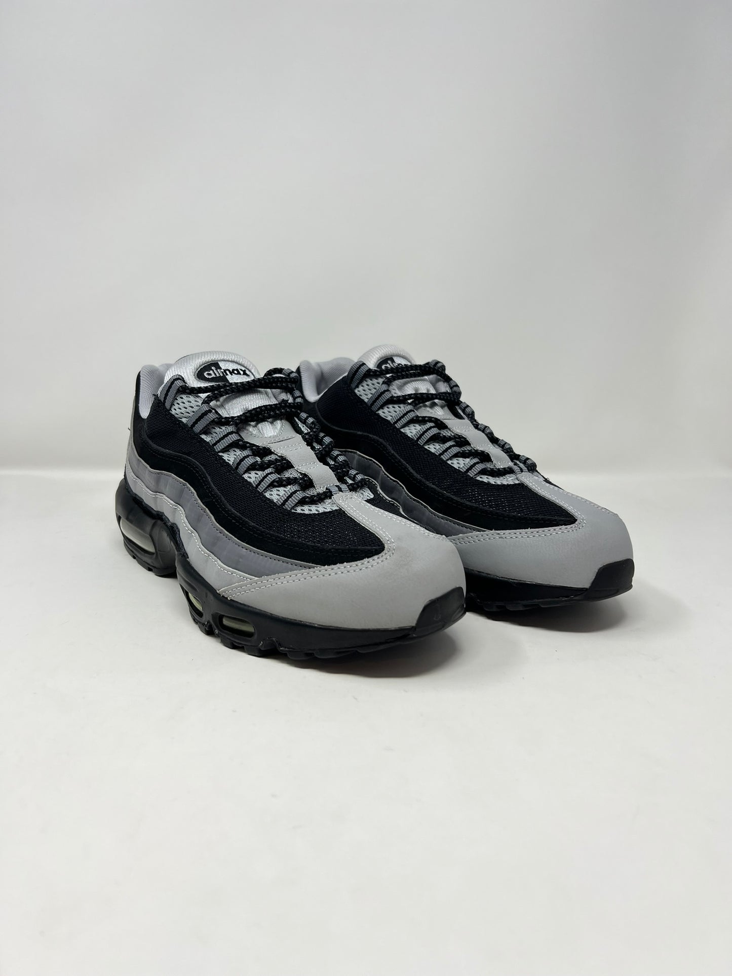 Nike Air Max 95 Black/Wolf Grey UK9 Brand New
