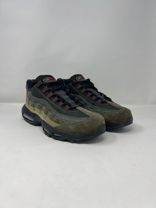 Nike Air Max 95 Black Earth UK12