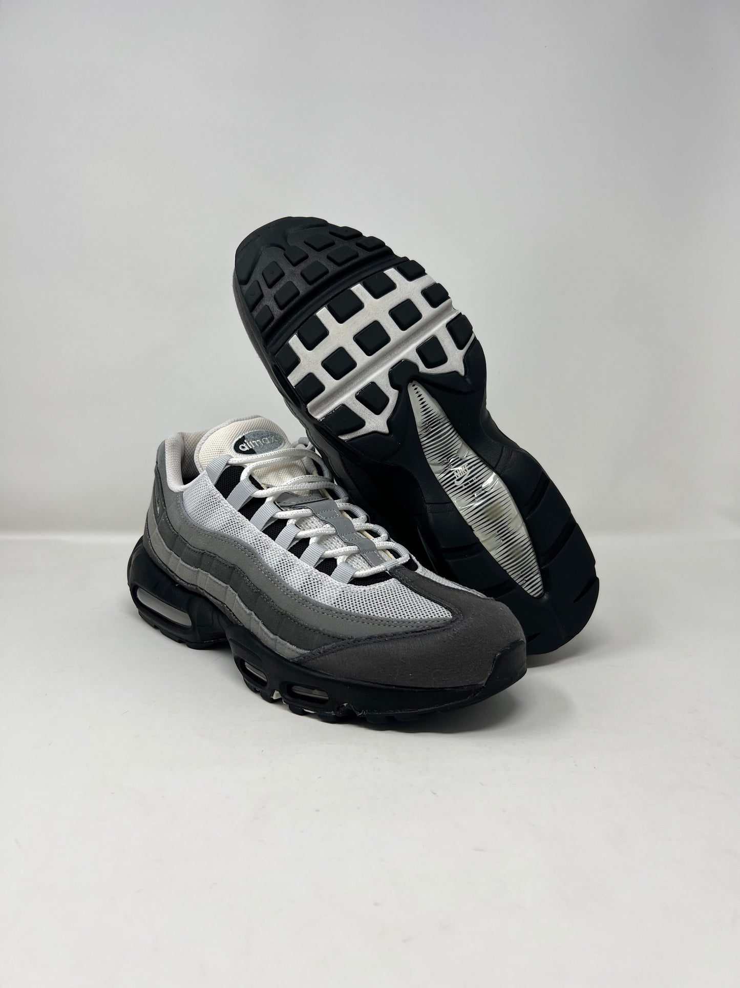 Nike Air Max 95 Jewel Swoosh Grey UK9.5