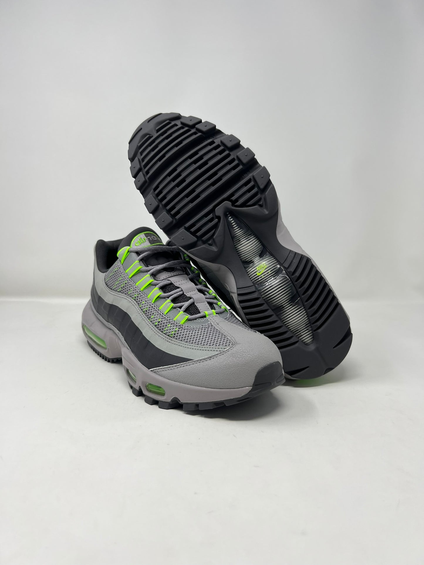 Nike Air Max 95 Utility Electric Green UK9.5 Brand New