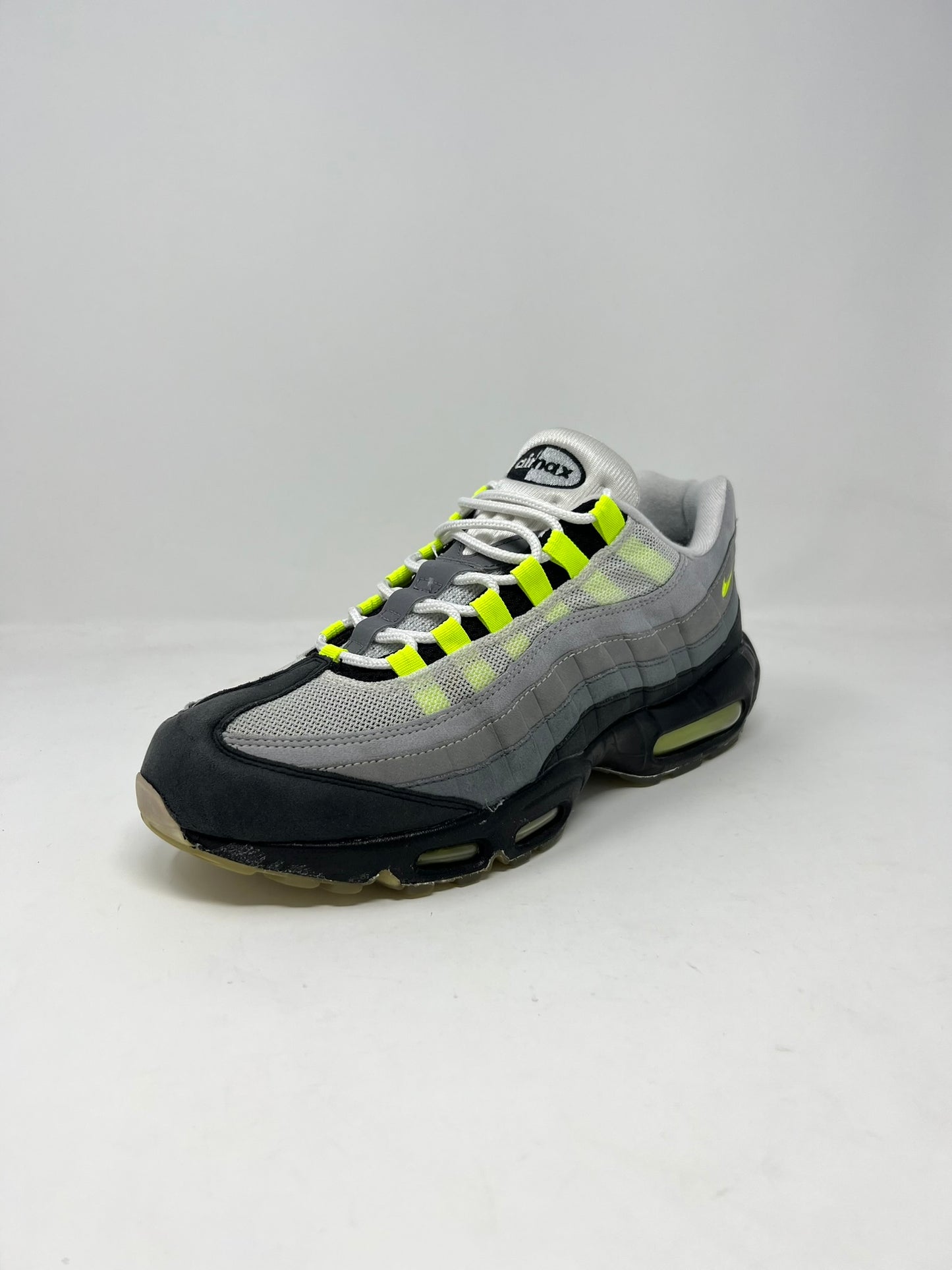 Nike Air Max 95 Neon Black Toe ID UK8.5