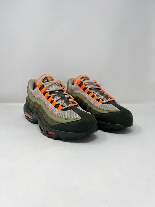 Nike Air Max 95 Total Orange UK9