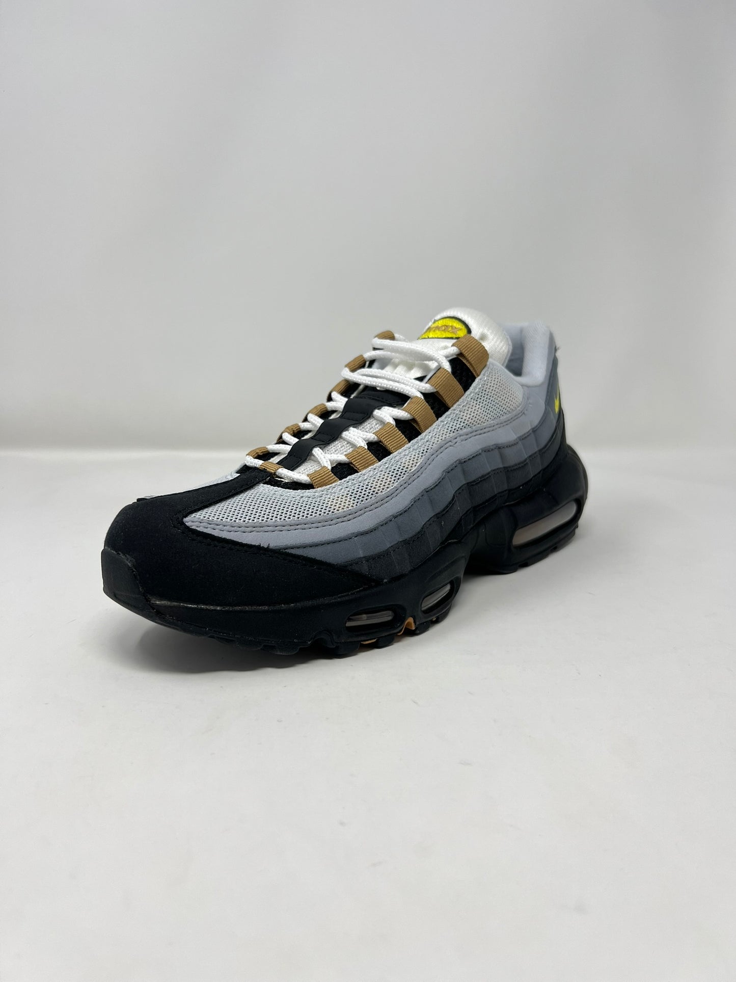 Nike Air Max 95 Yellow Strike UK9.5 Brand New