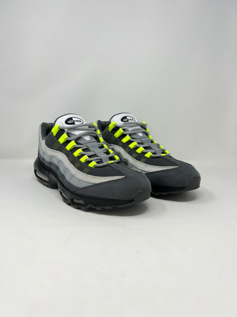 Nike Air Max 95 Neon ID UK11