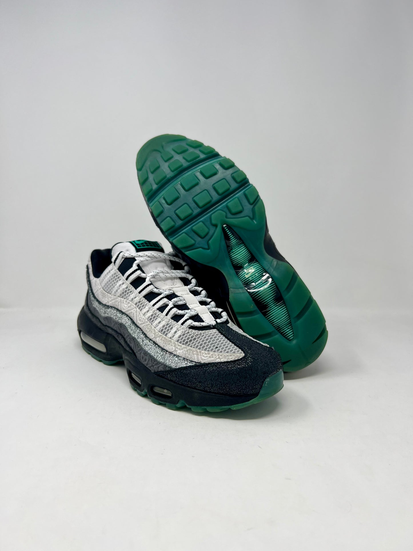 Nike Air Max 95 Day Of The Dead UK8