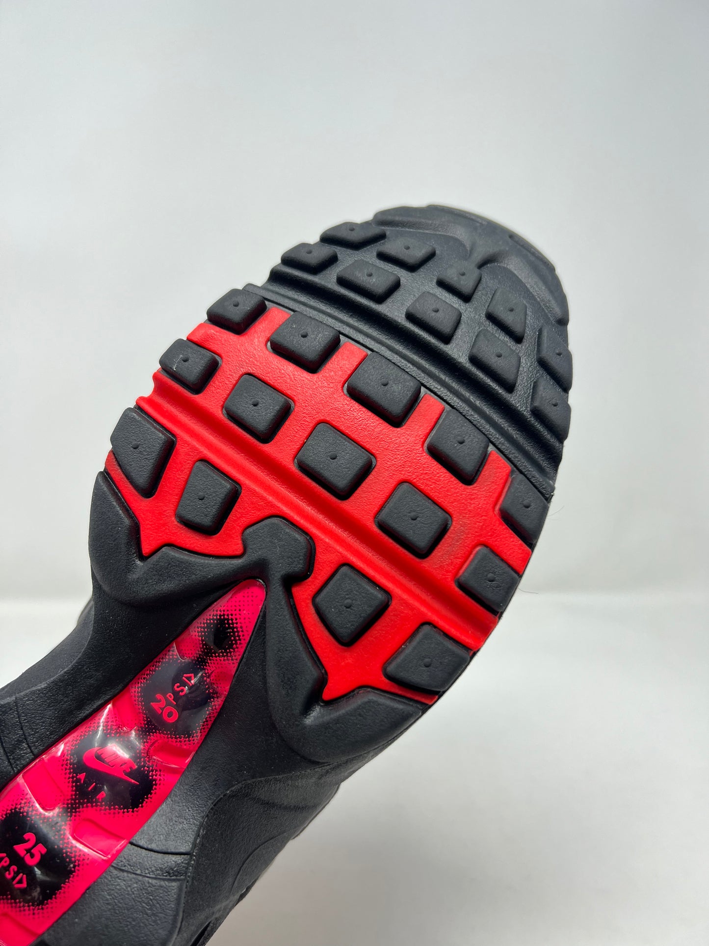 Nike Air Max 95 OG Solar Red 2018 UK8