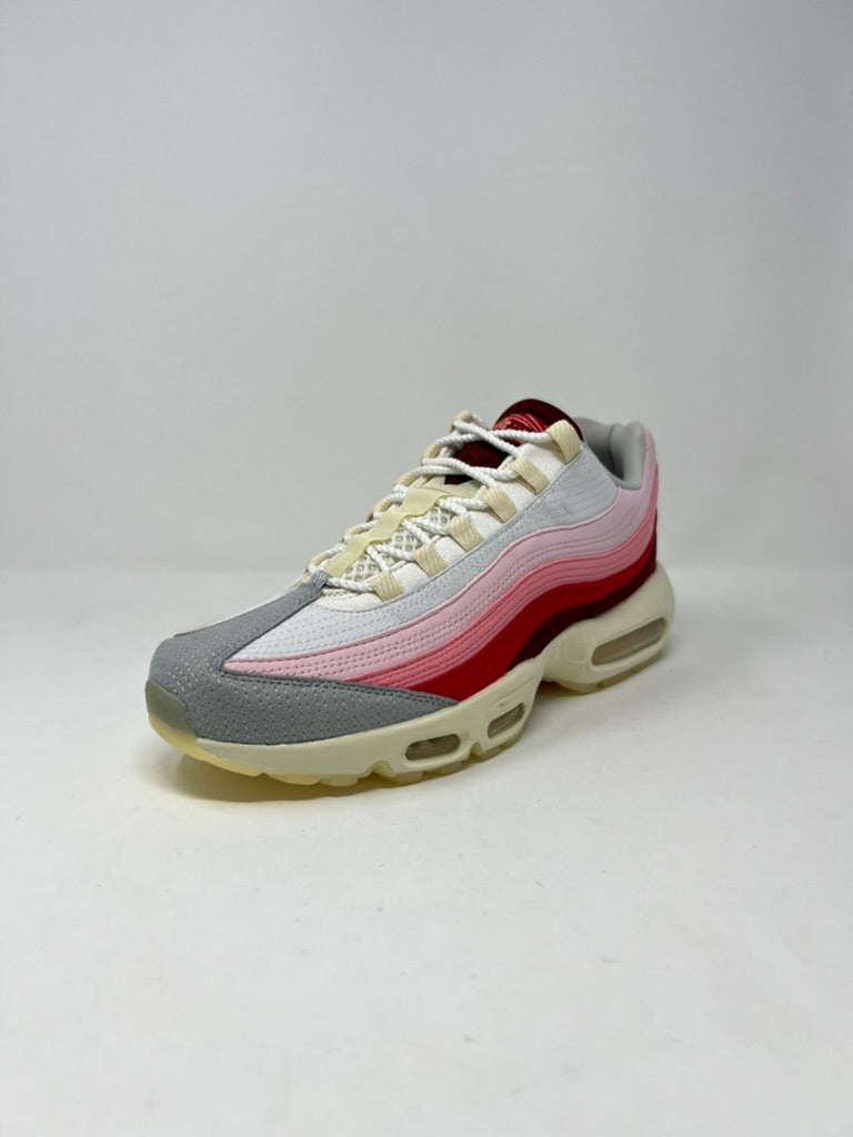 Nike Air Max 95 Anatomy Of Air GID Red UK9 Brand New