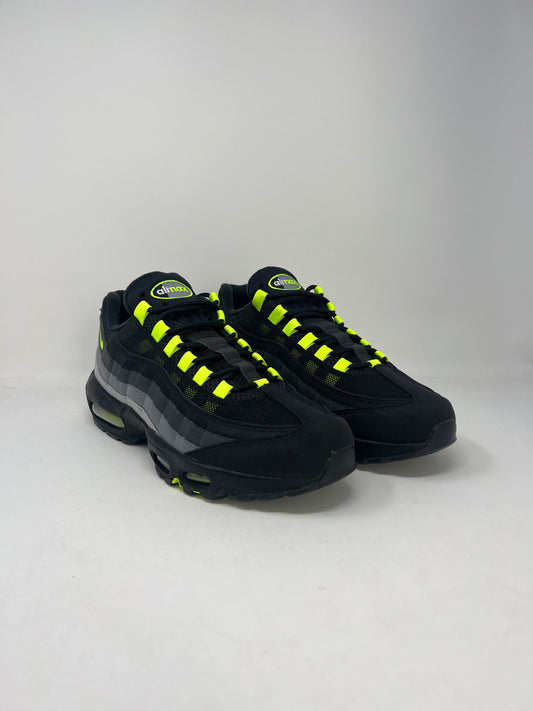 Nike Air Max 95 Reverse Neon UK9