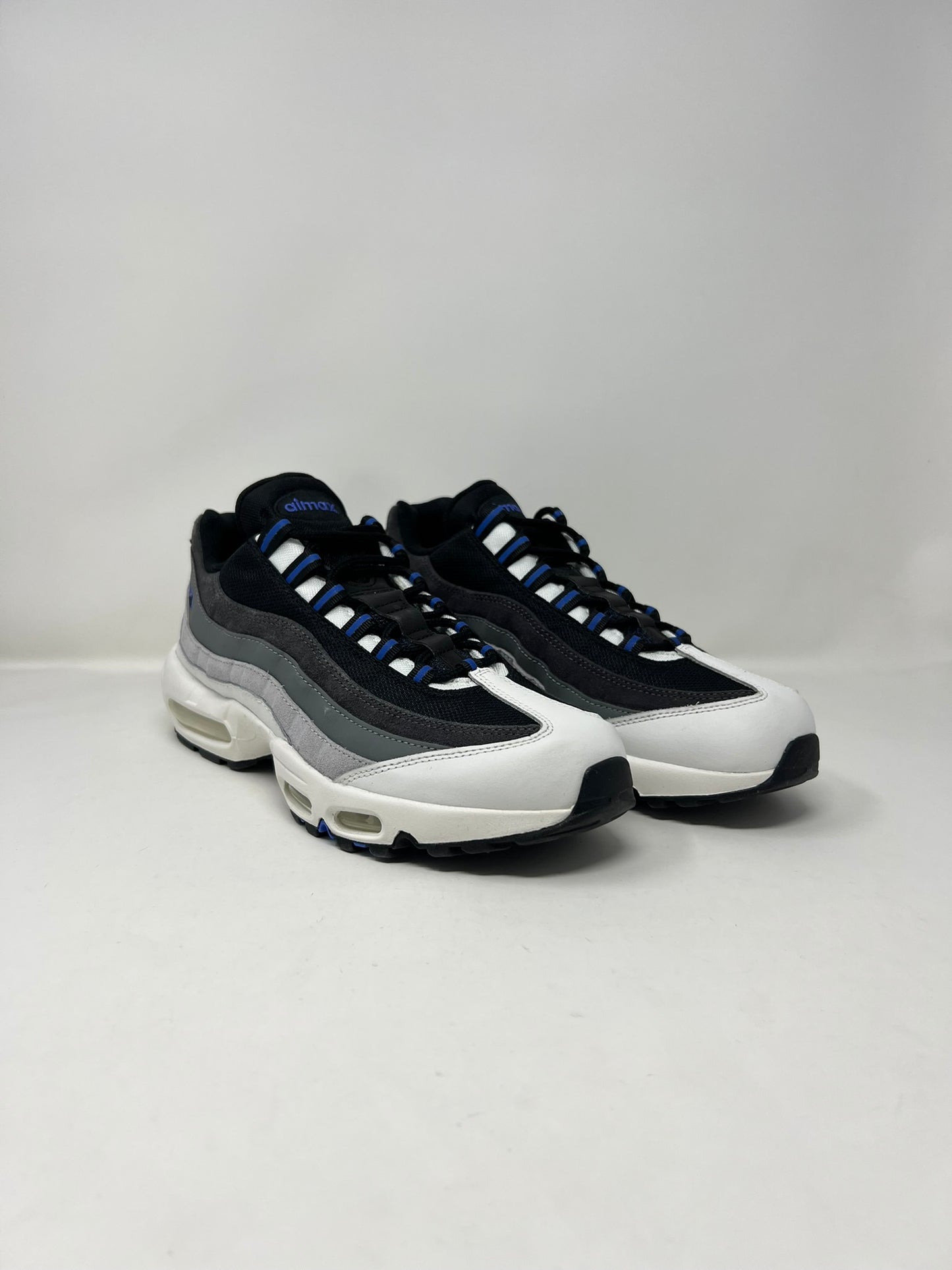 Nike Air Max 95 Medium Blue UK9 Brand New