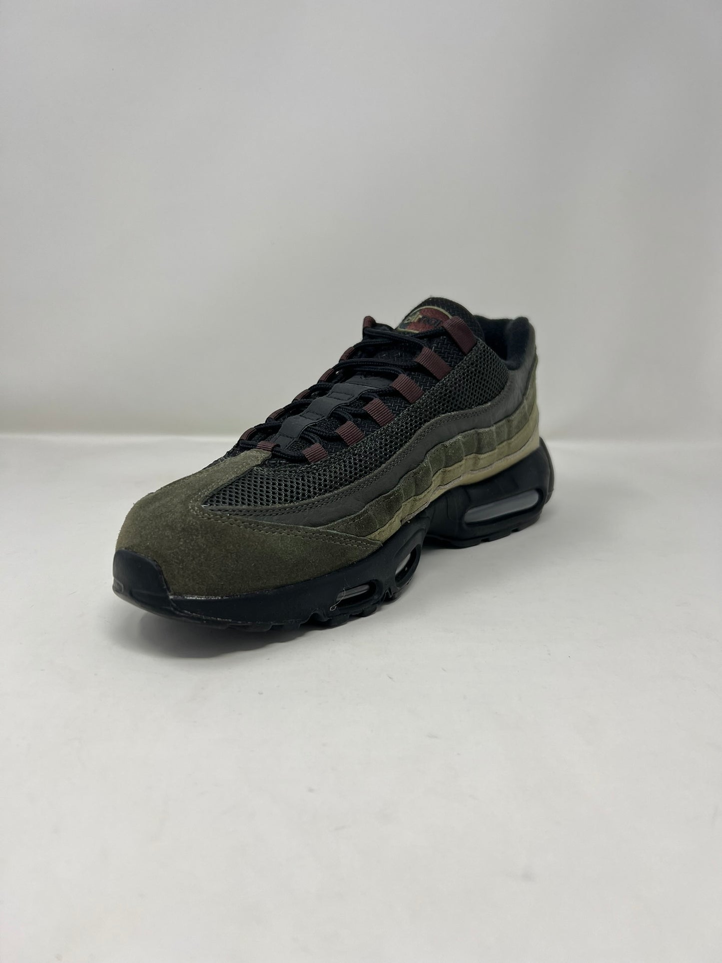 Nike Air Max 95 Black Earth UK10
