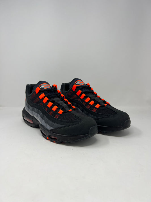 Nike Air Max 95 Hyper Crimson UK11 Brand New