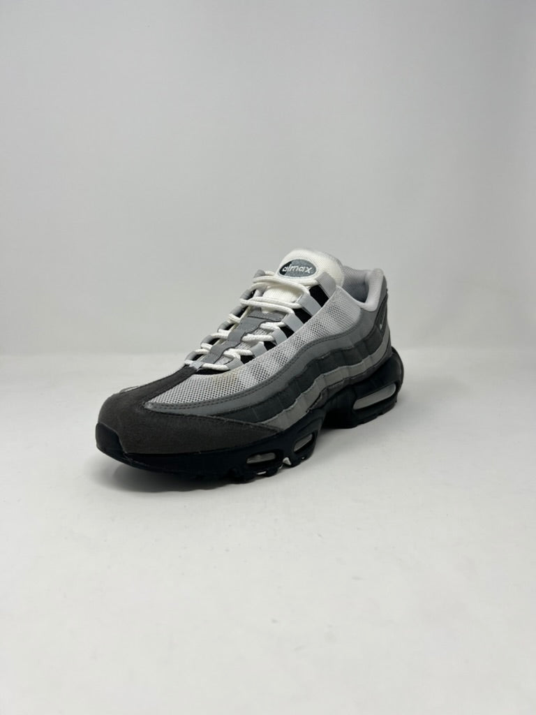 Nike Air Max 95 Jewel Swoosh Grey UK8