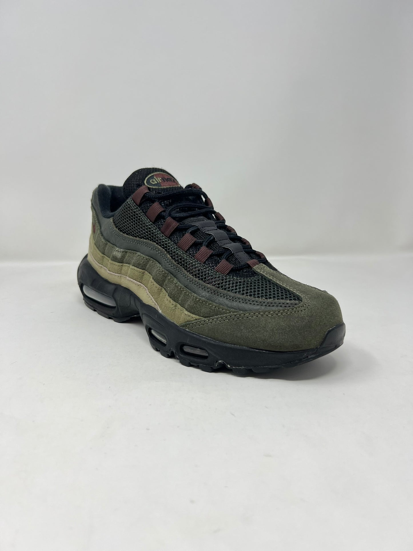 Nike Air Max 95 Black Earth UK8