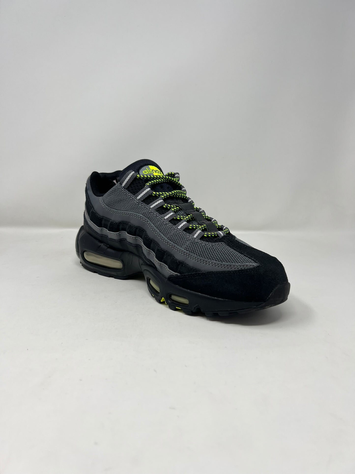 Nike Air Max 95 Anthracite Volt UK8.5