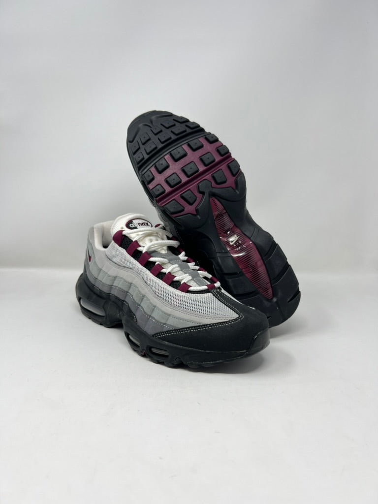 Nike Air Max 95 Dark Beetroot UK9 Brand New