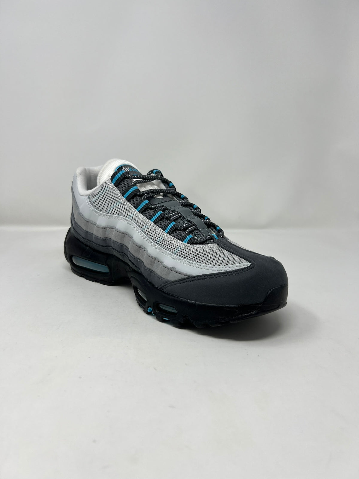 Nike Air Max 95 Baltic Blue UK8.5 Brand New