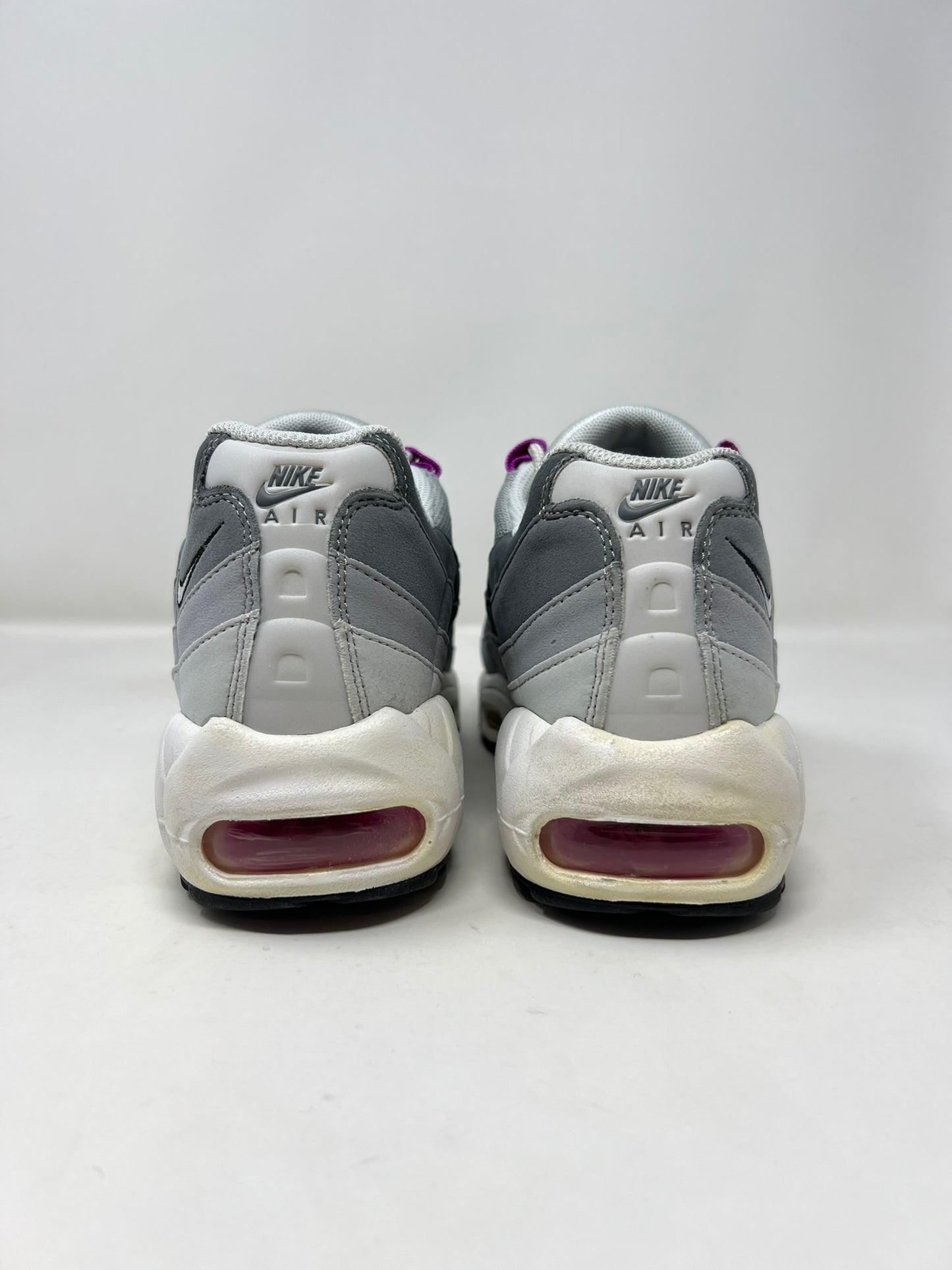 Nike Air Max 95 Hyper Violet UK6.5 Brand New
