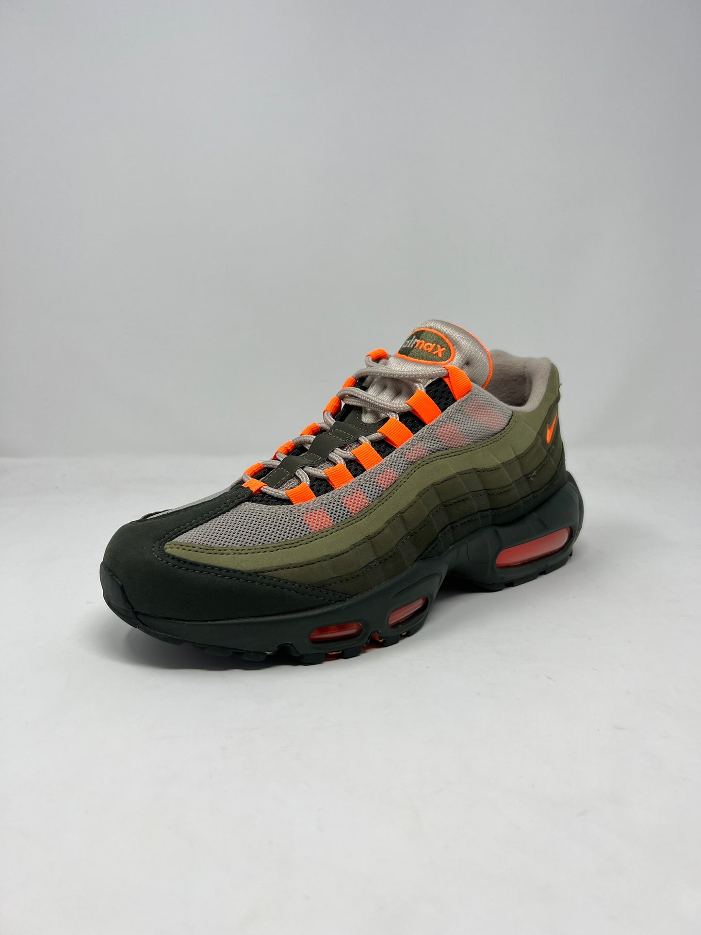 Nike Air Max 95 Total Orange UK7.5