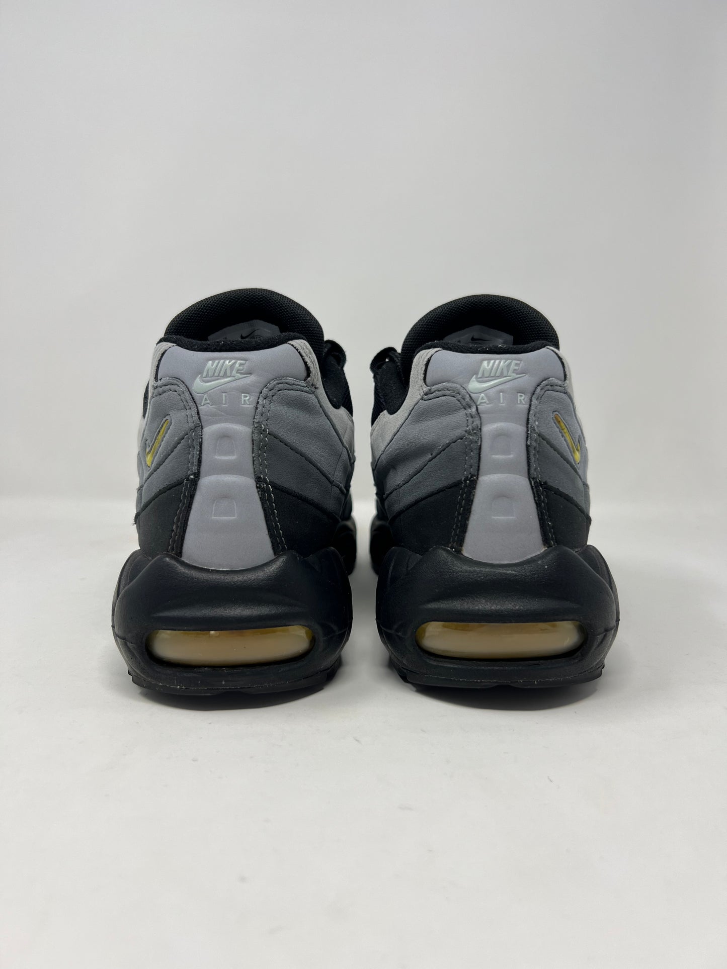 Nike Air Max 95 OG Batman UK9