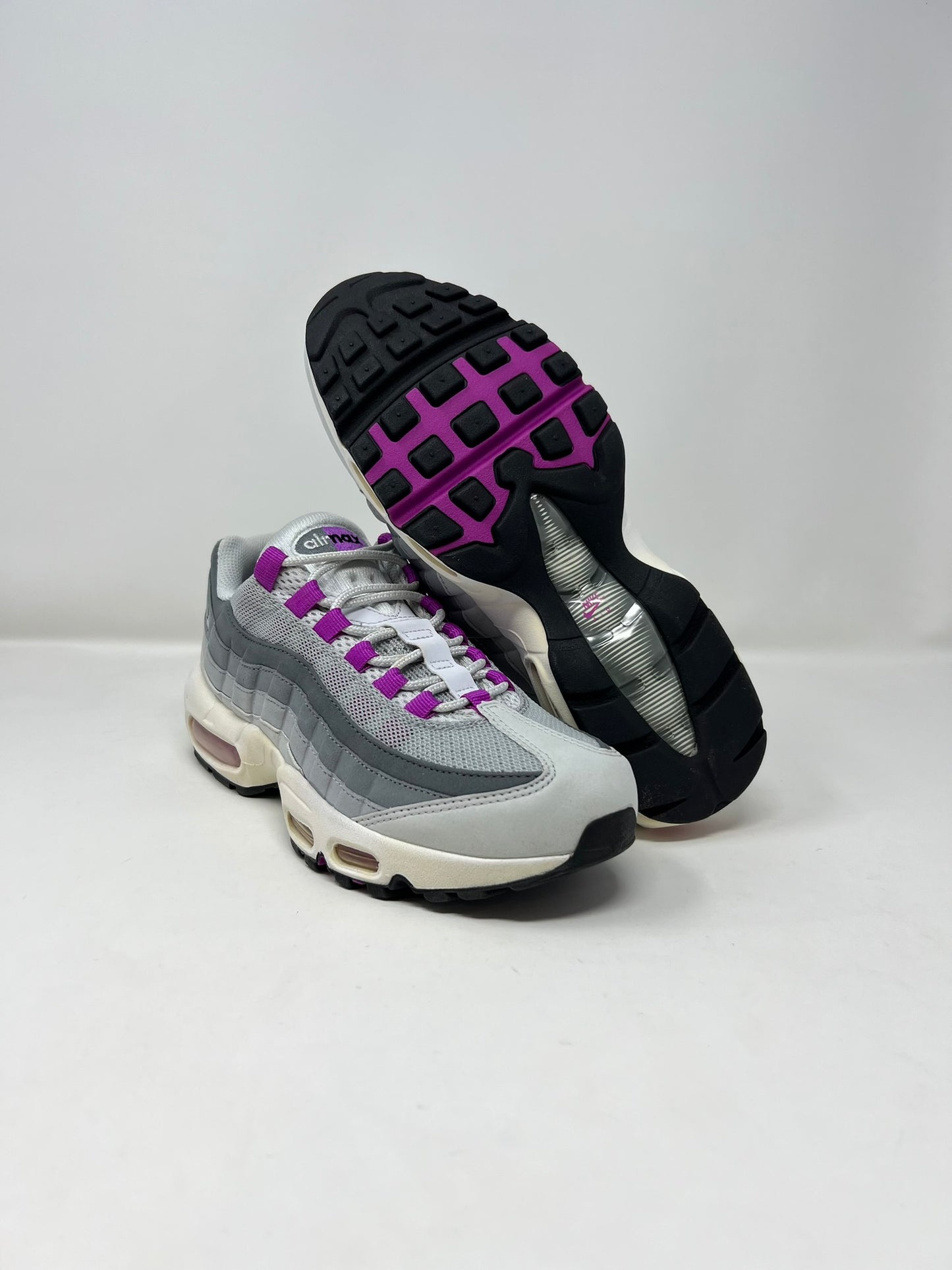 Nike Air Max 95 Hyper Violet UK6.5 Brand New