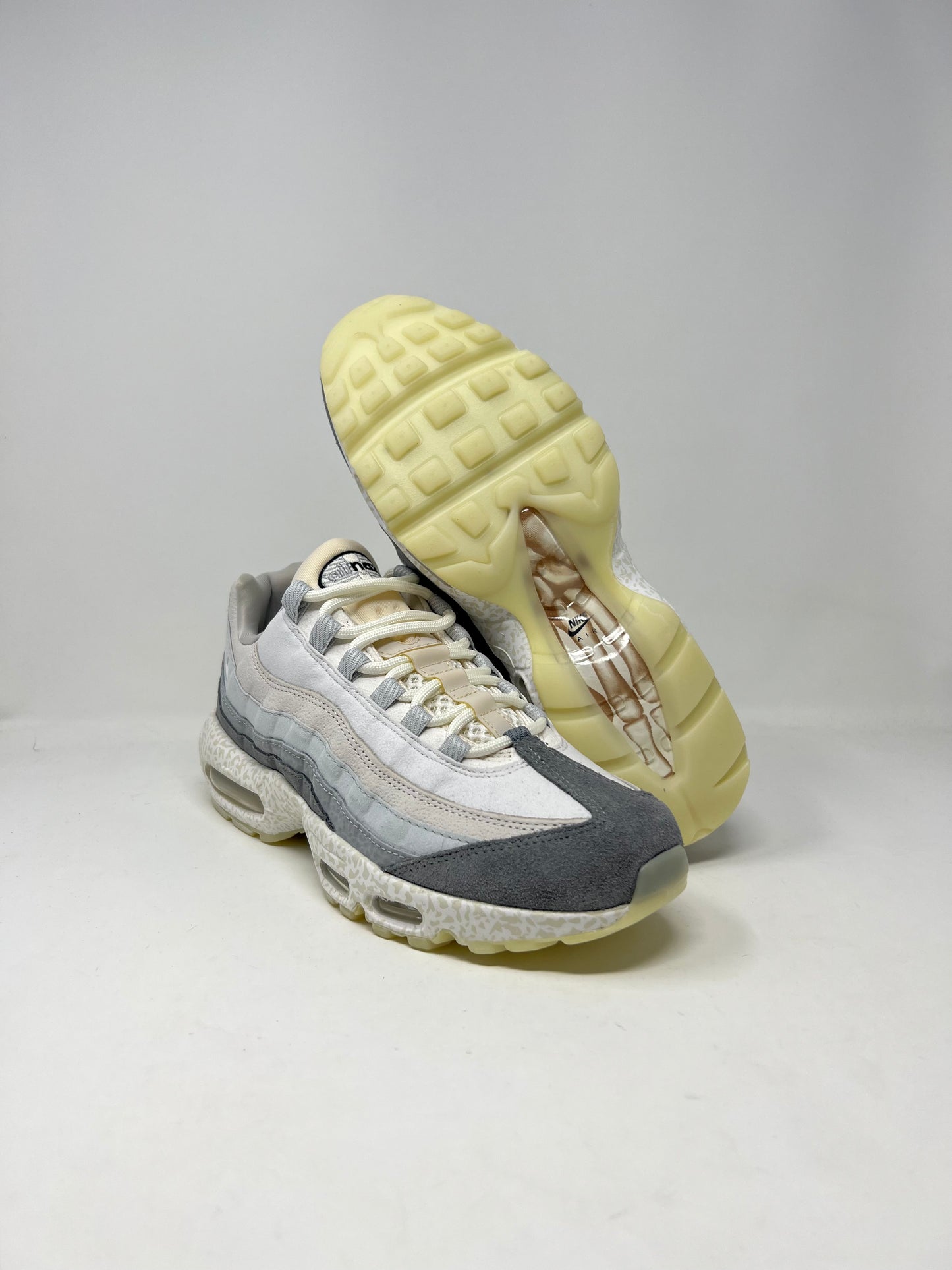 Nike Air Max 95 Anatomy Of Air Light Bone UK8.5 Brand New