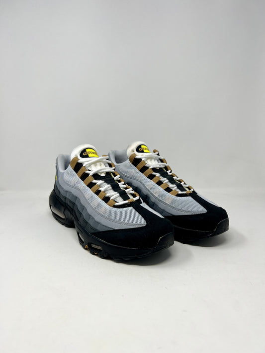 Nike Air Max 95 Yellow Strike UK8 Brand New