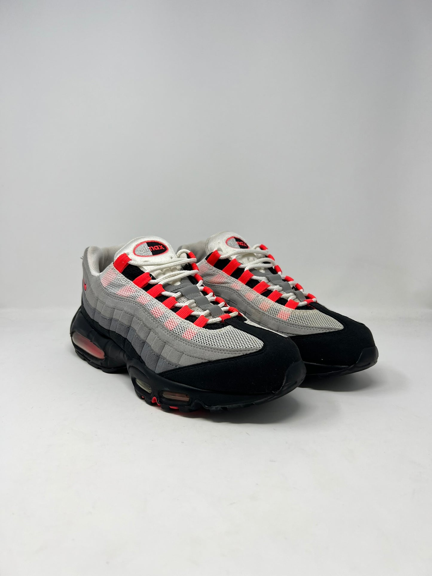 Nike Air Max 95 OG Solar Red (2011) UK9.5