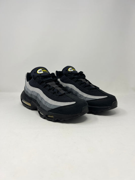 Nike Air Max 95 OG Batman UK9