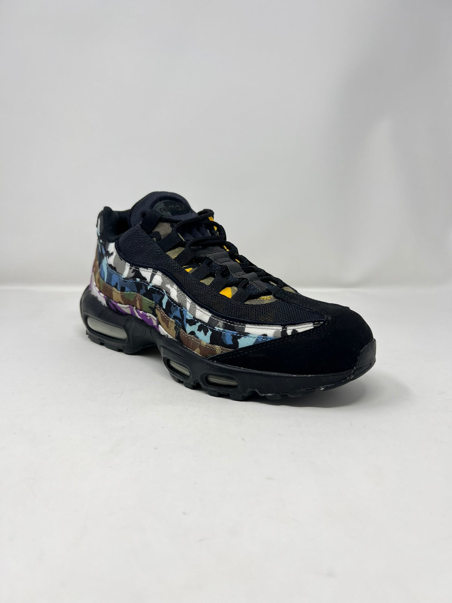 Nike Air Max 95 ERDL Party Black UK9