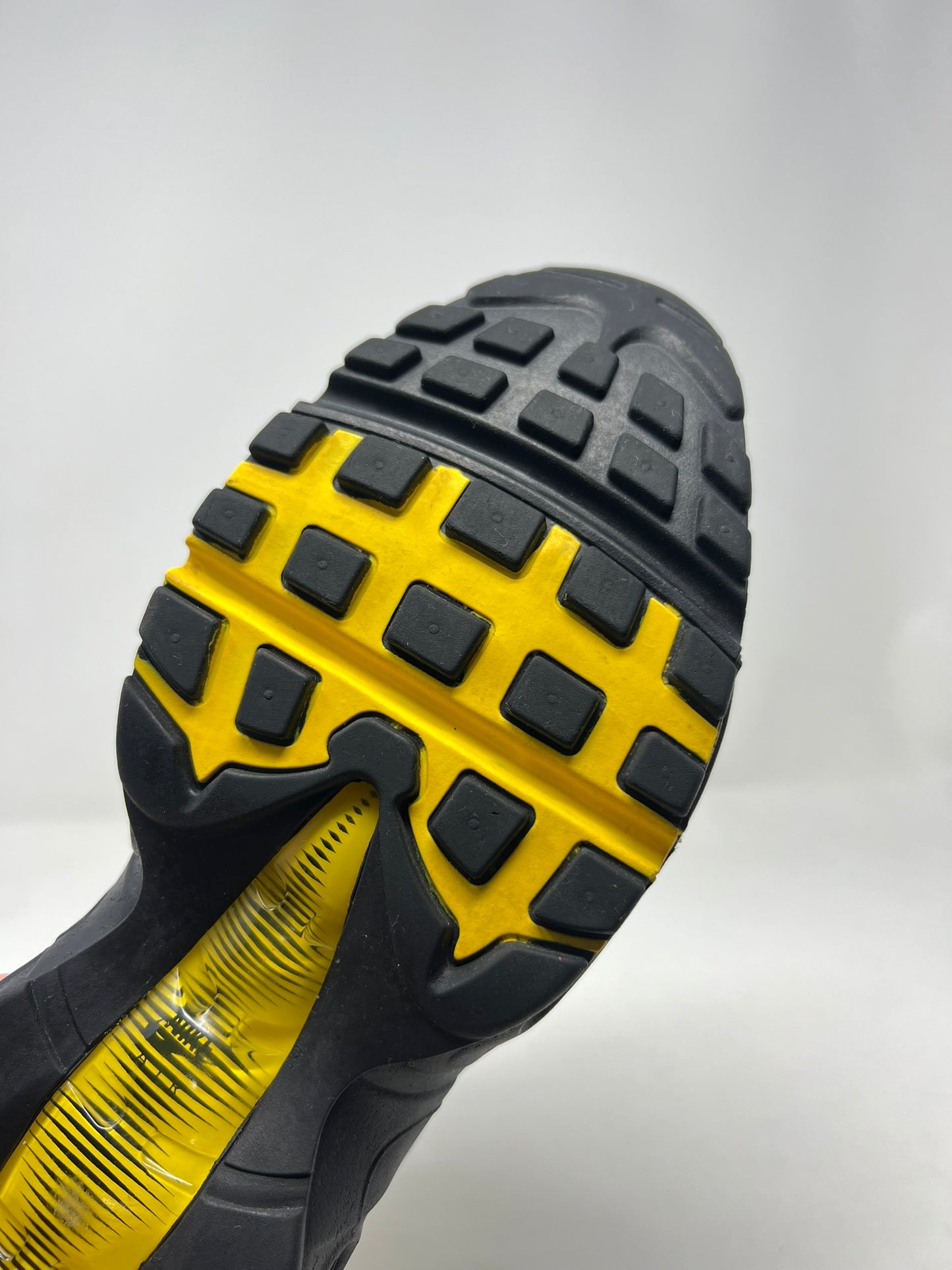 Nike Air Max 95 Tour Yellow (2014) UK9.5