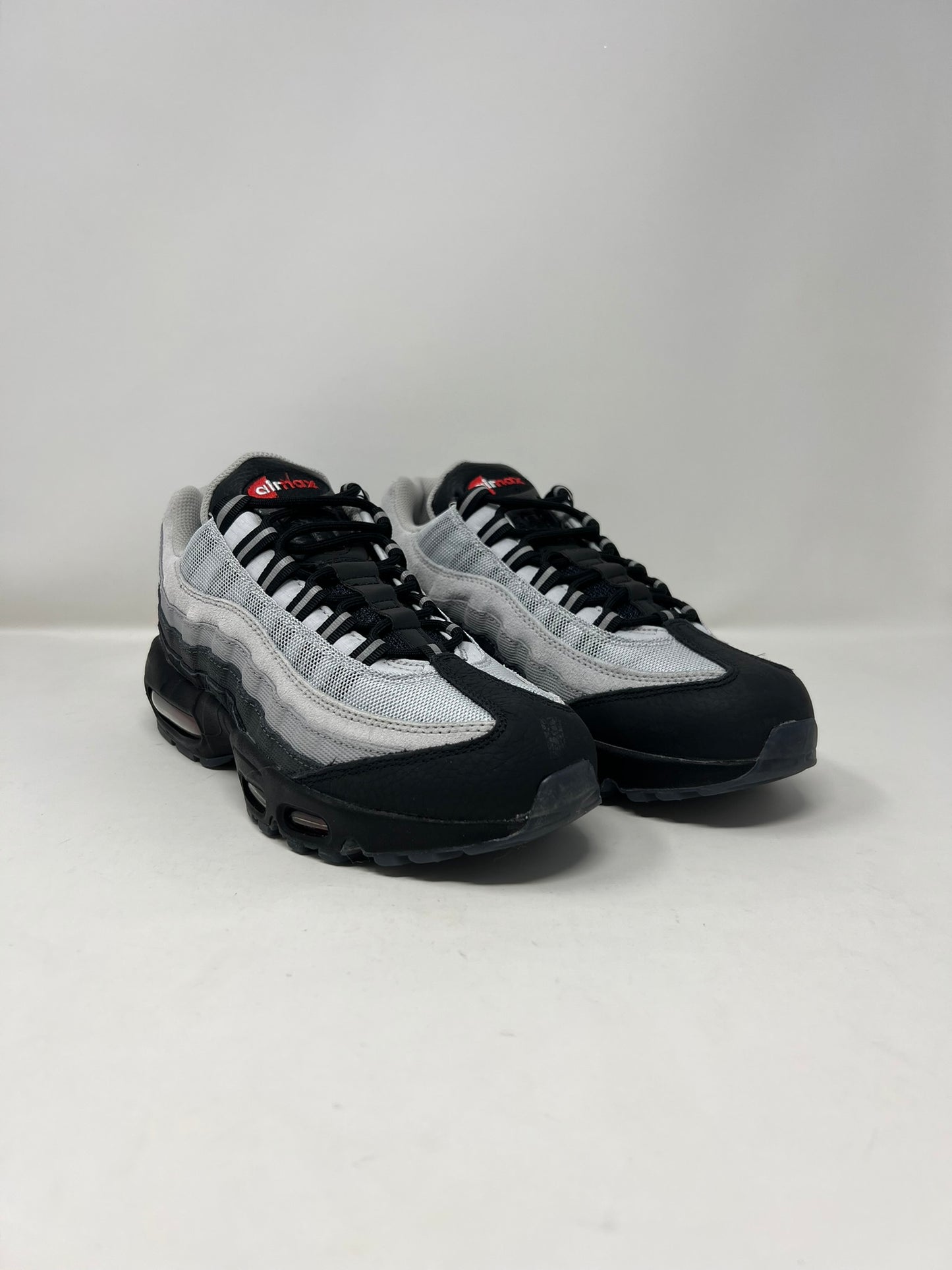Nike Air Max 95 Koi Fish Scales UK7 Brand New