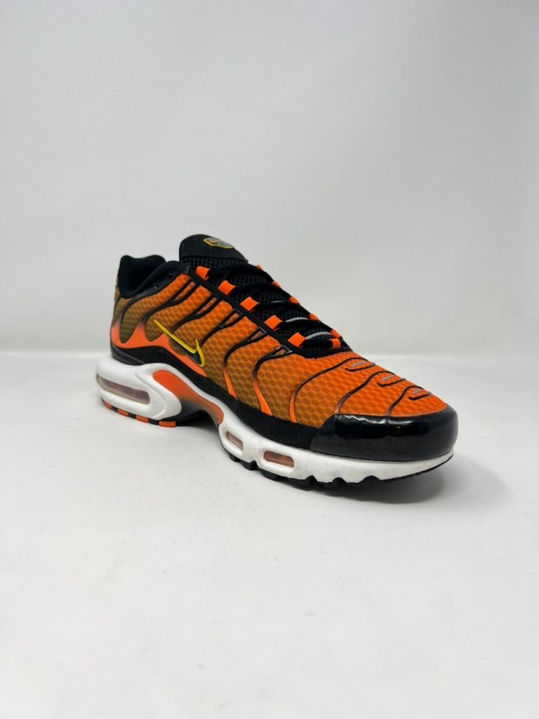 Nike Air Max Plus Safety Orange Black UK11