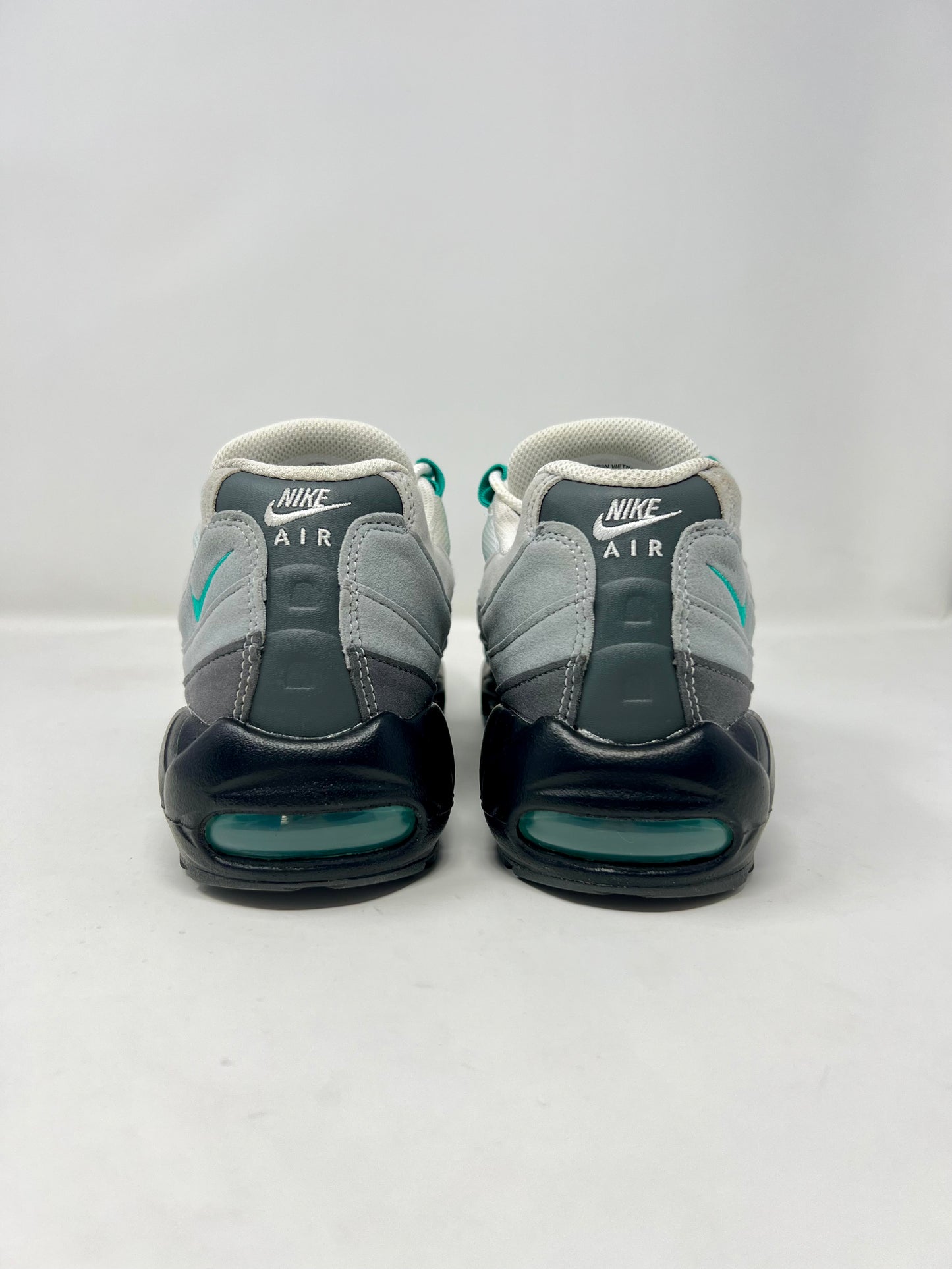 Nike Air Max 95 Emerald ID UK8.5
